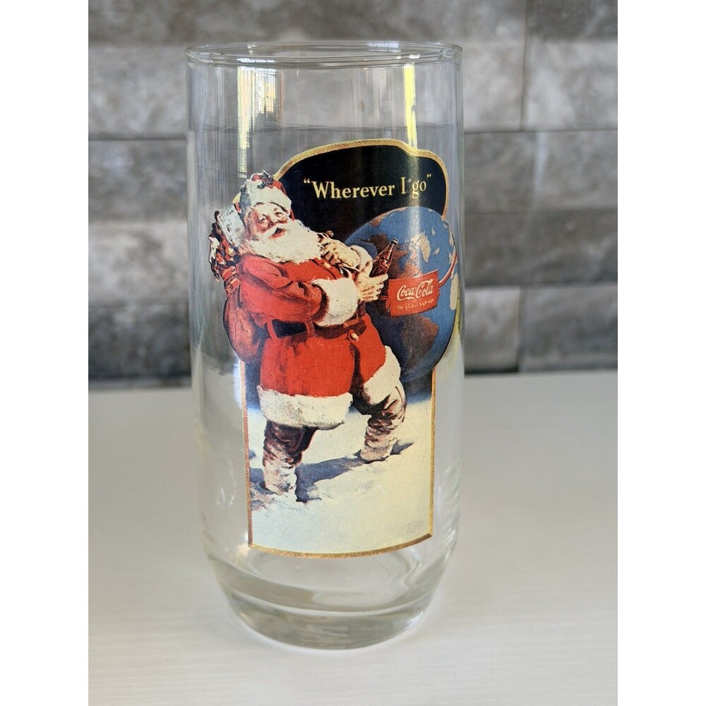 70’s Coca-Cola "Wherever I Go" Haddon Sundblom Santa Claus 1943 Christmas Glass.